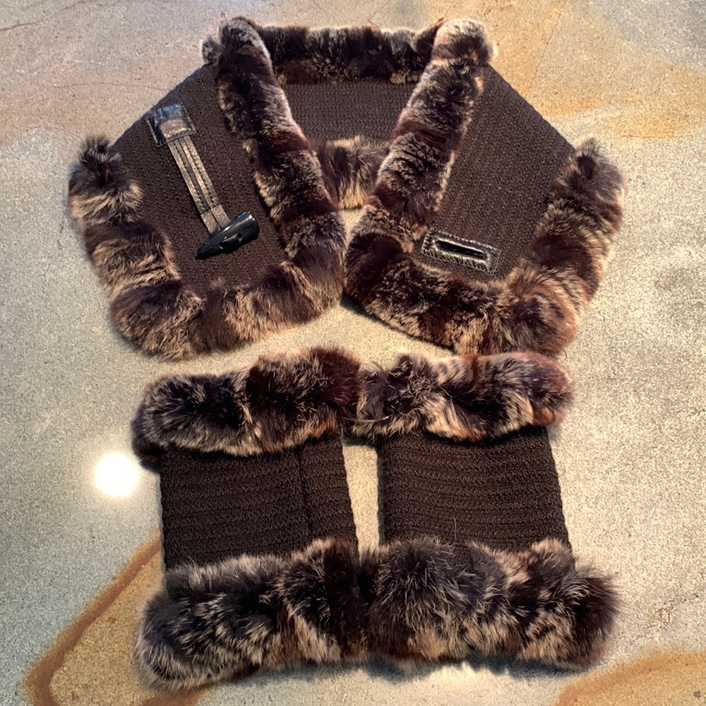 Fur Collar and Cuff